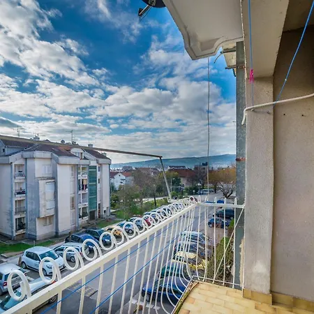 Apartment Nada Tivat Exterior photo